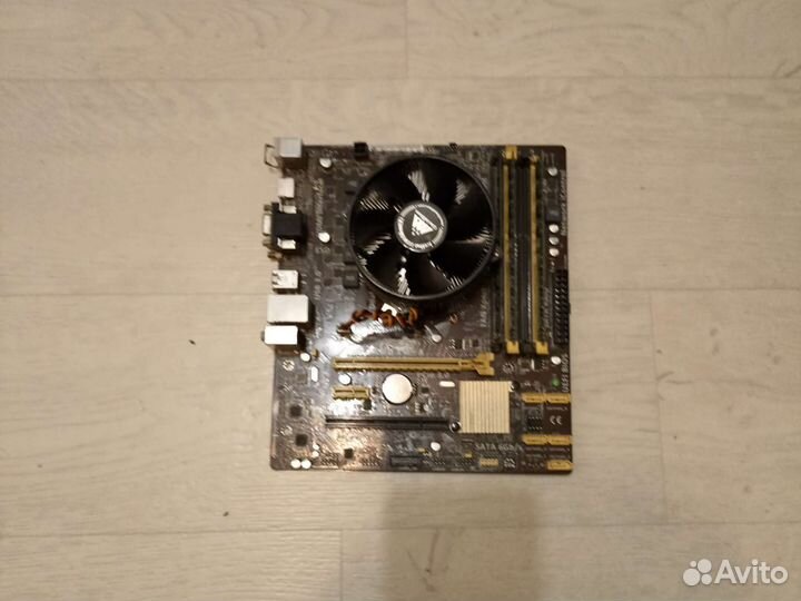 Материнская плата со всеми комплектующими для пк