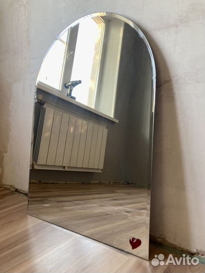 Зеркало настенное