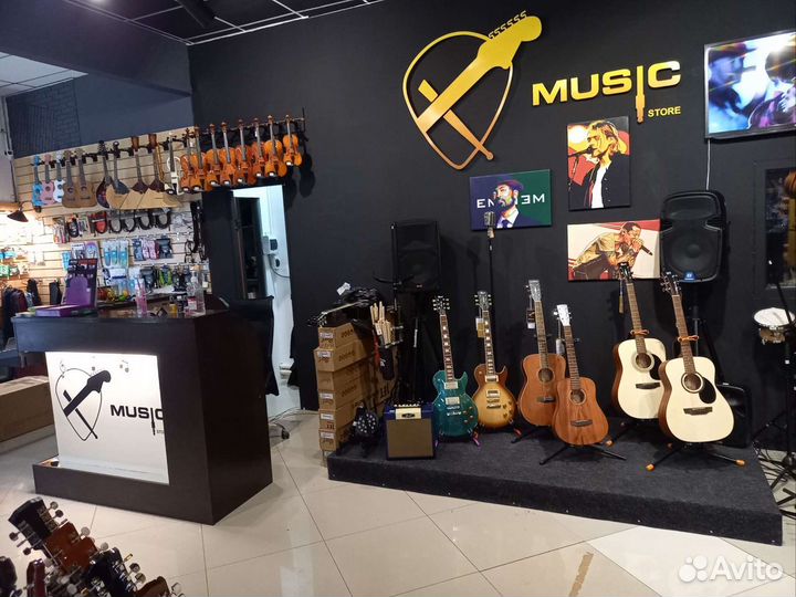 Домра новая