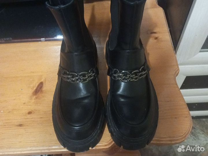 Ботинки женские