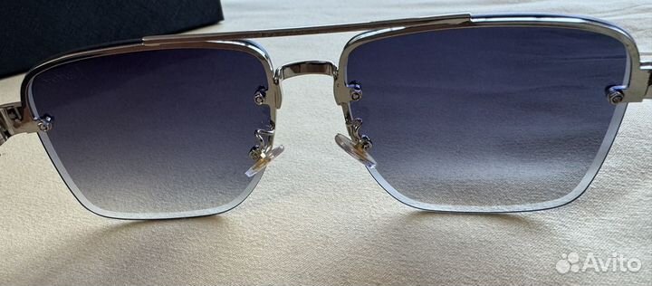 Солнцезащитные очки