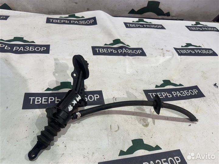 Главный цилиндр сцепления Ford Transit MK8