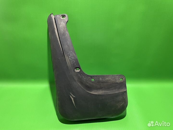 Брызговик задний левый Ford Focus 2 2005-2011