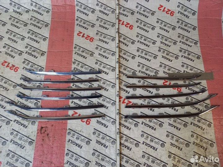 Молдинг решетки радиатора Volkswagen Polo sedan