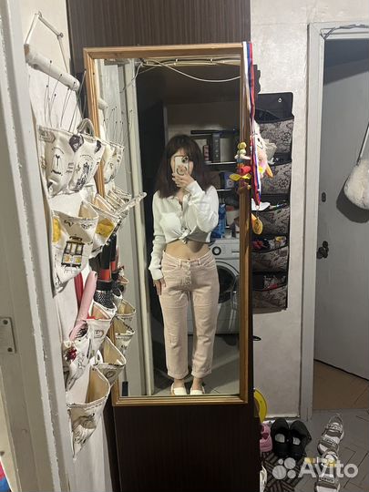 Джинсы женские