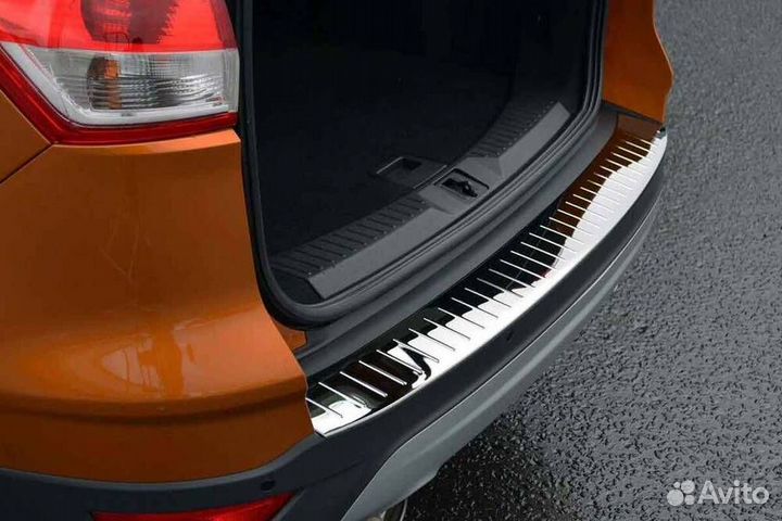 Накладка на задний бампер Ford Kuga 2 2012-2002