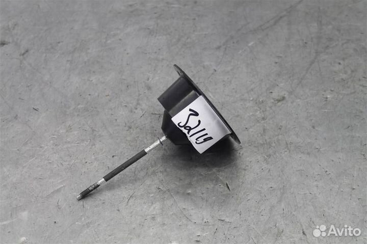 Кронштейн крепления запасного колеса Ford Fiesta