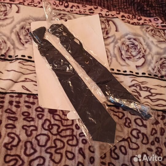 Новый форменный галстук