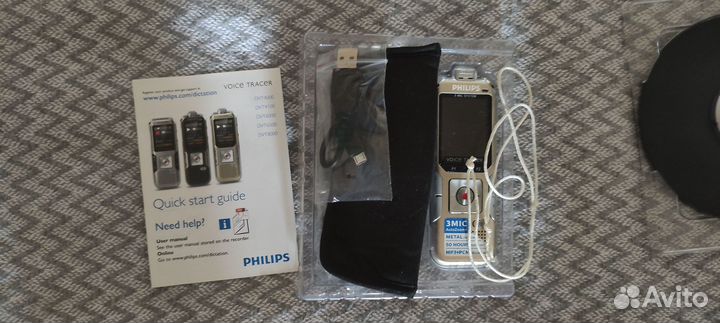 Диктофон Philips DVT 8000