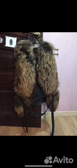 Женская Кожаная Жилетка с мехом