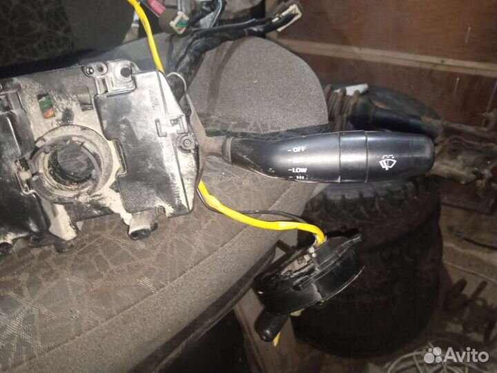 Под рулевой переключатель hyundai accent 1