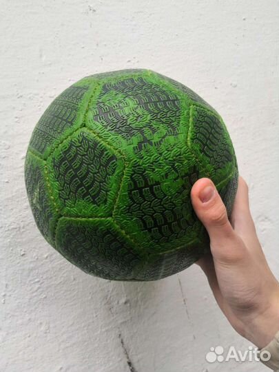 Футбольный мяч Demix