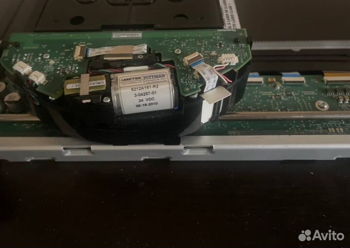 Робот IBM M2 для ленточной библиотеки IBM TS3310