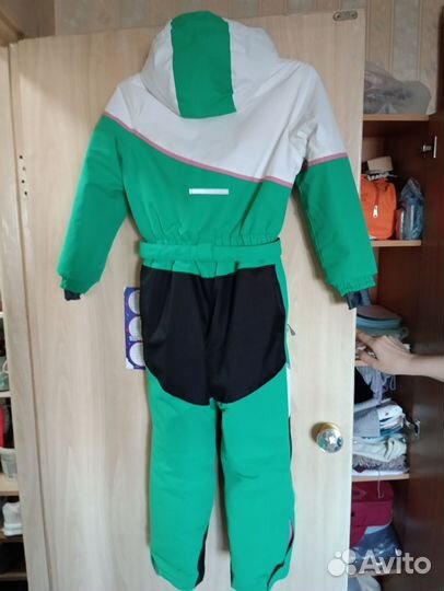 Зимний комбинезон для девочки 140 бу