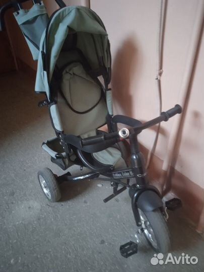 Велосипед с родительской ручкой