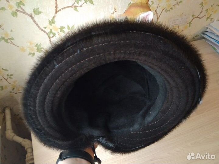 Женские береты кепки из дубленой кожи