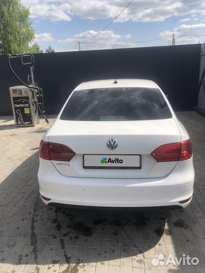 Volkswagen Jetta 1.6 AT, 2012, 210 000 км