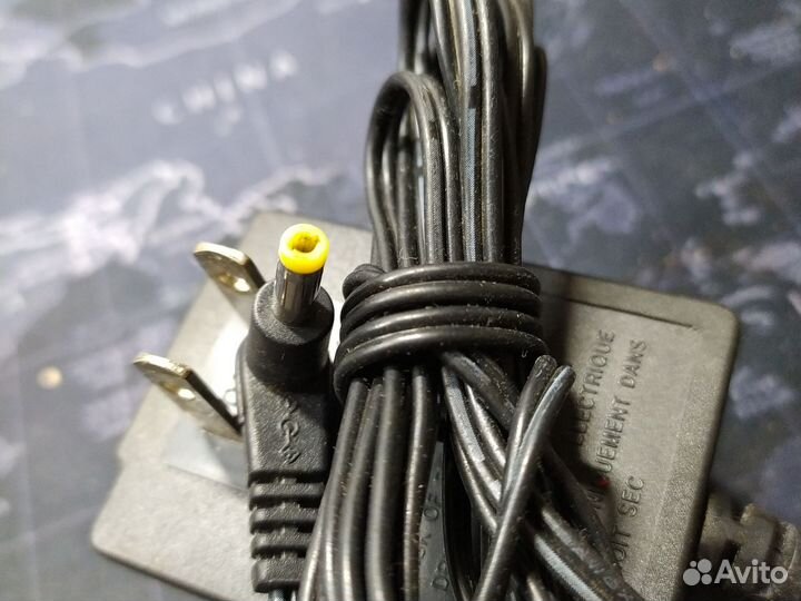 Блок питания 4,5V 600mA трансформаторный 120 вольт