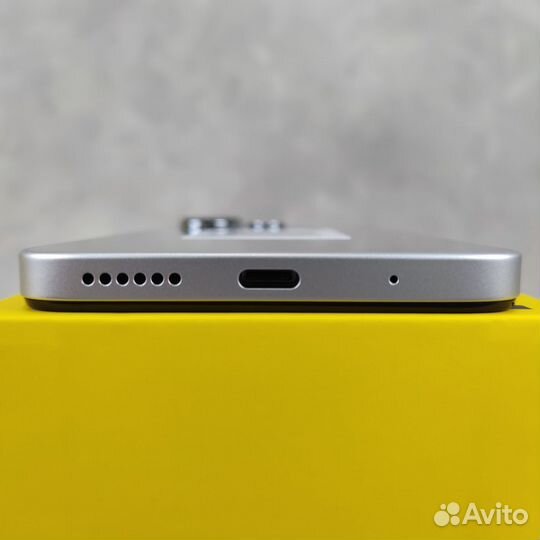 Xiaomi Poco M6 4G, 8/256 ГБ