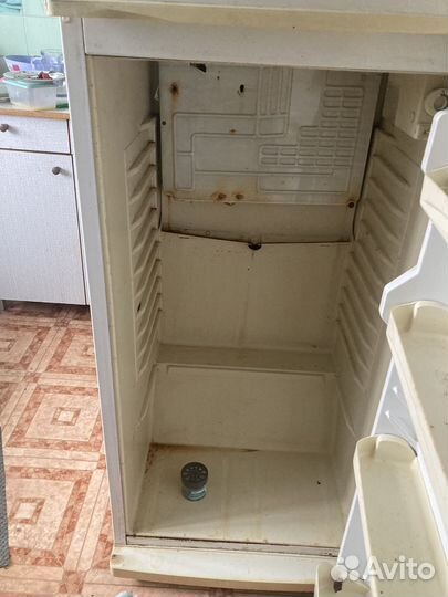 Холодильник бу