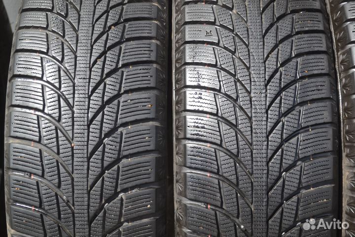 Kumho WinterCraft Ice Wi51 205/65 R16 99T