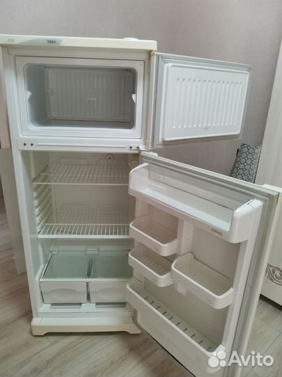 Холодильник stinol
