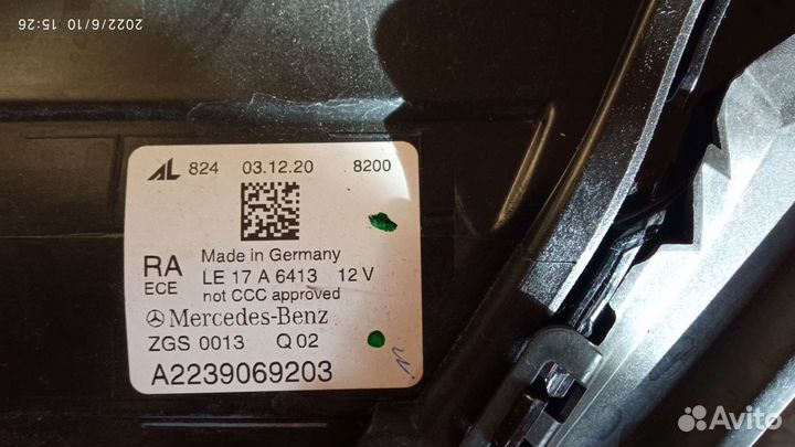 Фара правая W223