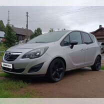 Opel Meriva 1.4 AT, 2013, 138 000 км, с пробегом, цена 600 000 руб.