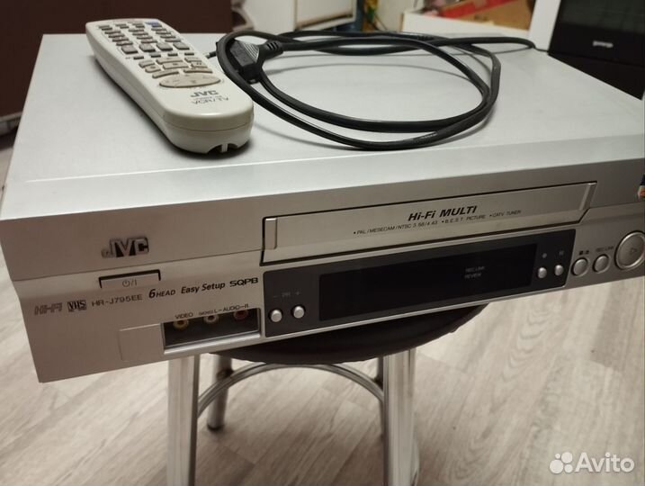 Видеомагнитофон jvc HR- J795 EE Hi-Fi