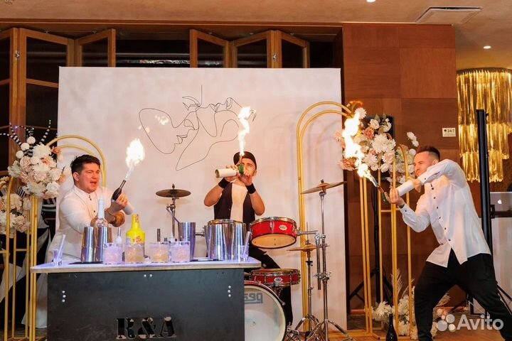 Бармен шоу и Барабанное бармен шоу