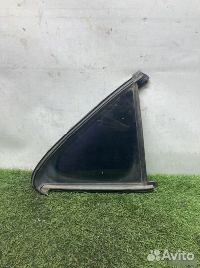 Форточкa задний правый Mercedes-Benz S-Class W220