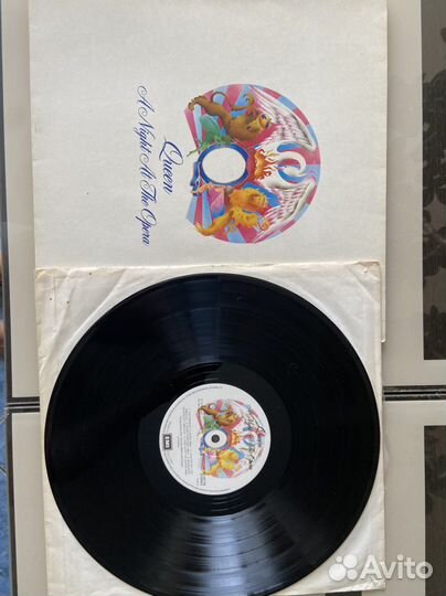 Виниловая пластинка Queen новая 1975