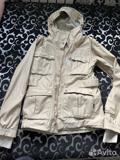 Горнолыжная куртка