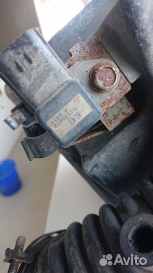 Корпус воздушного фильтра Mazda 3