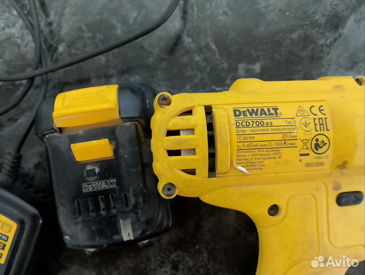 Аккумуляторная дрель шуруповерт dewalt