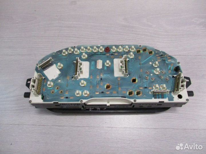 Щиток приборов Renault Megane 1.6 1997