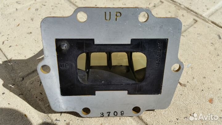 Клапан для kawasaki sx-r 800