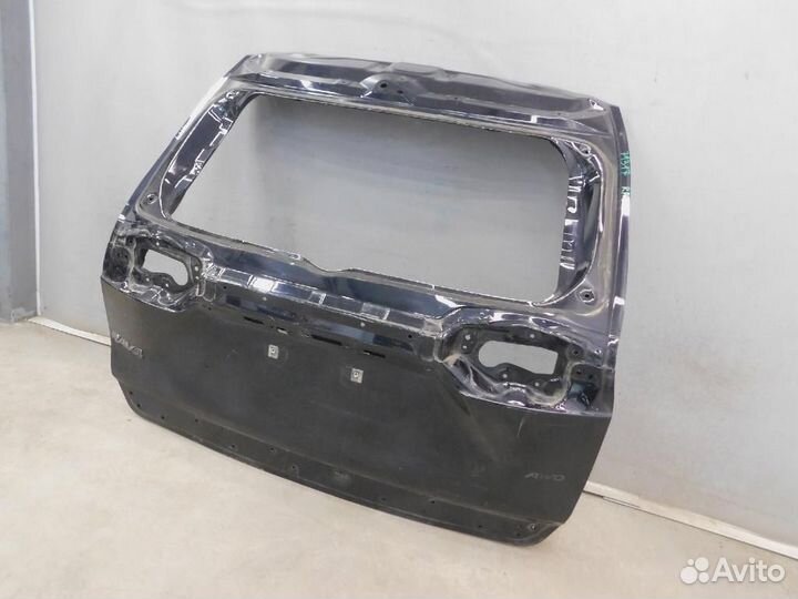 Дверь багажника Toyota RAV4