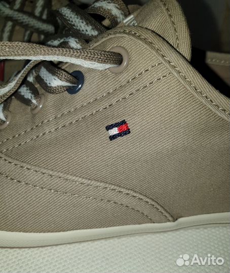 Слипоны Tommy Hilfiger 38