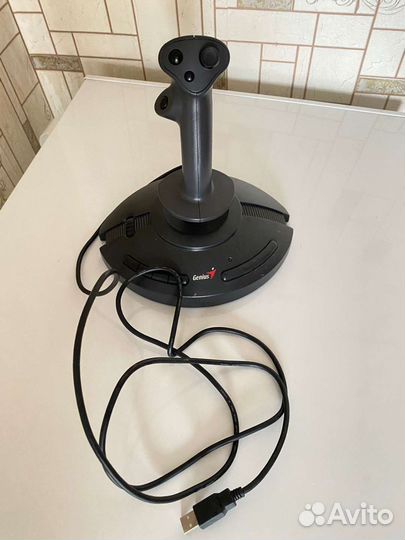 Джойстик для пк Genius MaxFighter F-23U