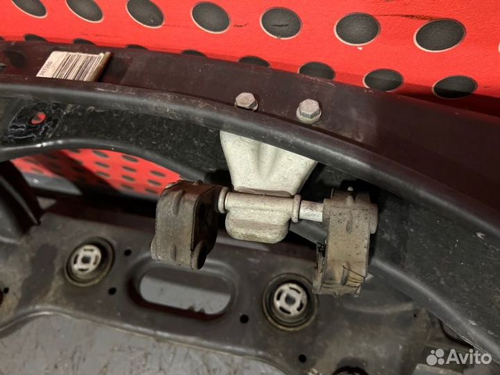 Балка подвески задняя Mercedes-Benz C-Class W205