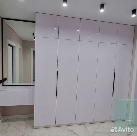 Шкаф для одежды