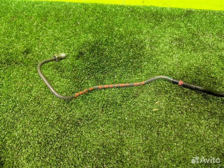 Тормозная трубка передняя правая Toyota Land