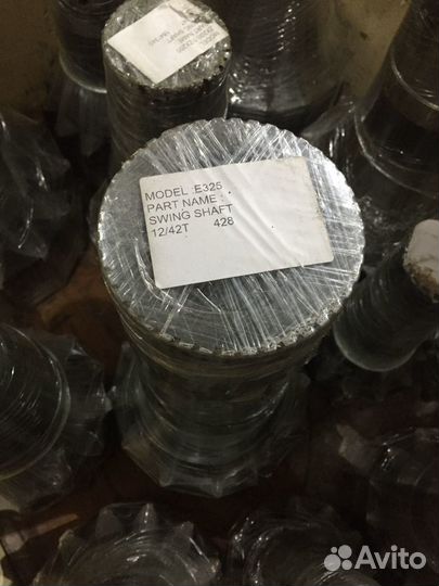 Шестерня редуктора поворота E325