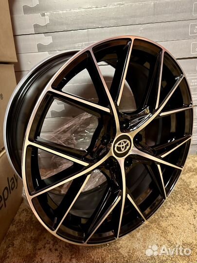 Диски колесные новые 18 (toyota,lexus)