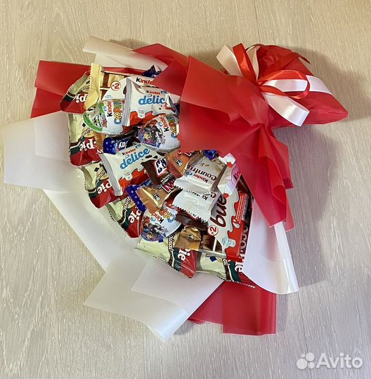 Сладкие букеты из конфет