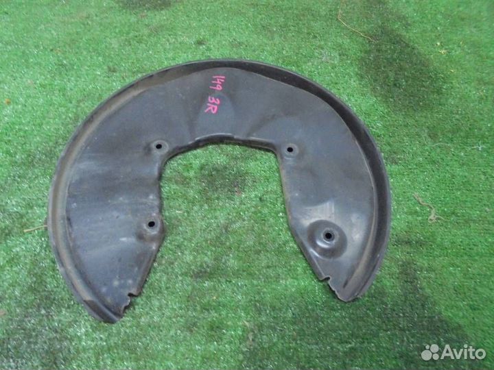 Пыльник тормозного диска Audi Allroad quattro 200