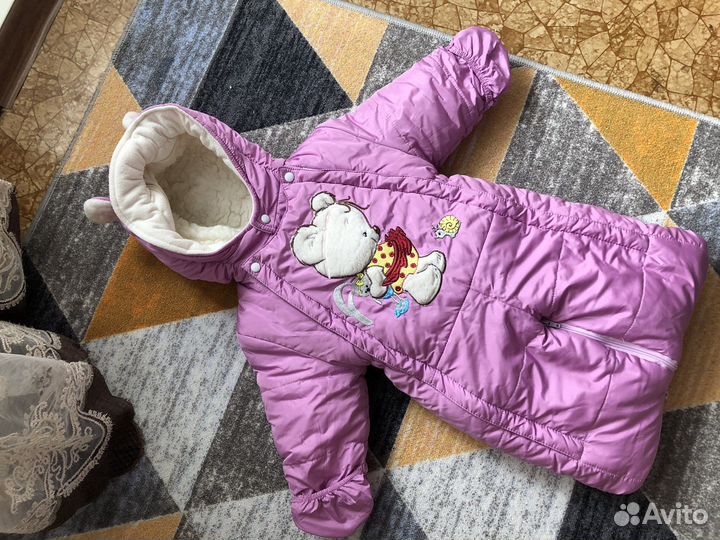 Зимний комбинезон для девочки