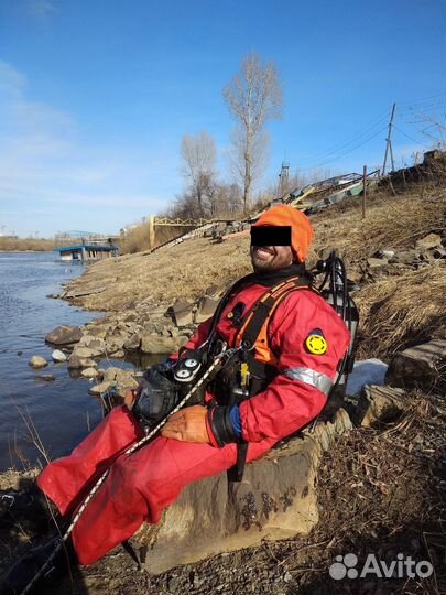 Водолазные работы. водолаз. Подводный поиск