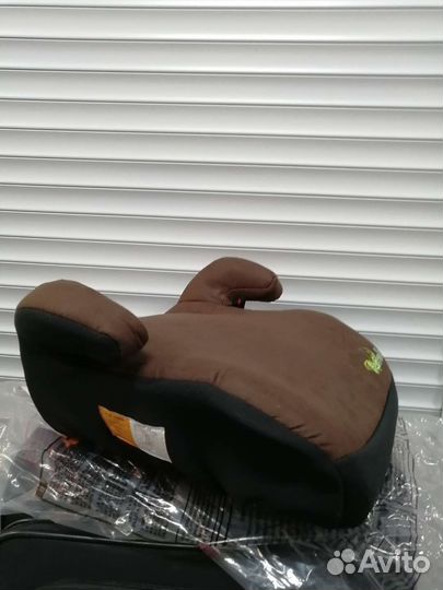 Новое автокресло-бустер с 4 до12 лет (от 15-36кг